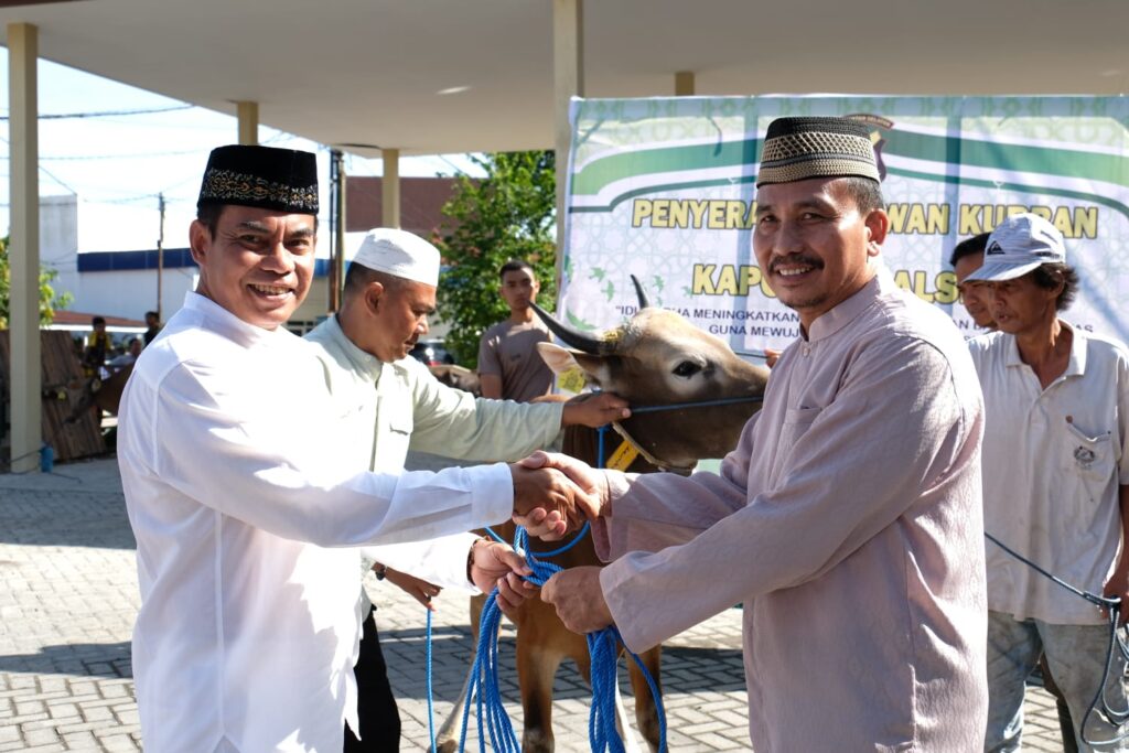 Polda Kalsel Qurban 233 Hewan di Hari Idul Adha 1444 H